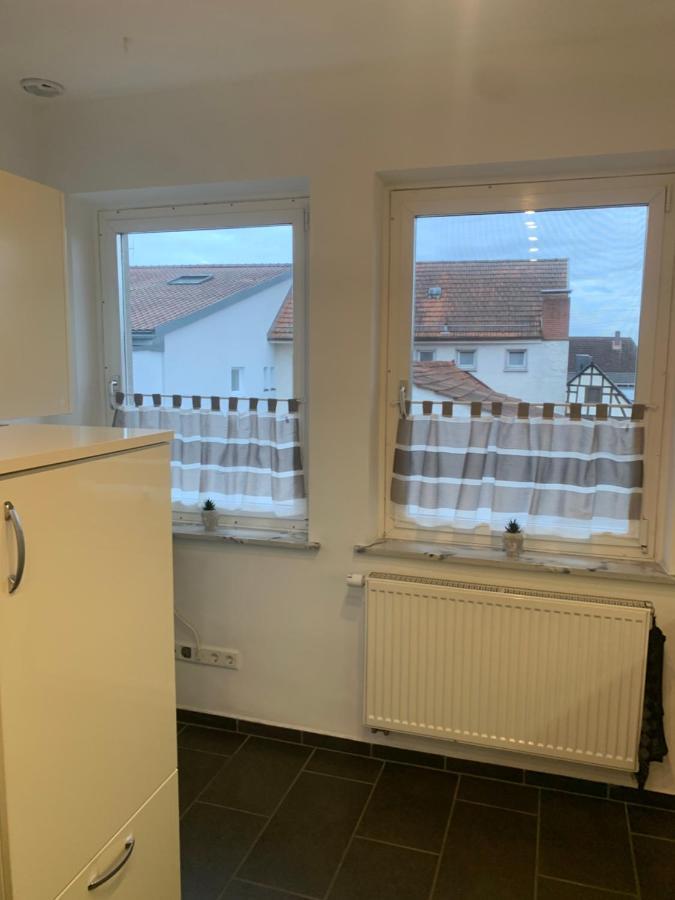 Mainpark Apartment 4 Schlafzimmer Bis Zu 10 Personen Direkt Ueber Aschaffapartment Bei Aschaffenburg Mainaschaff エクステリア 写真