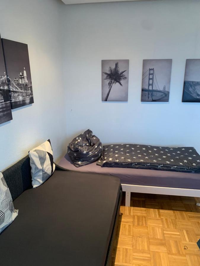 Mainpark Apartment 4 Schlafzimmer Bis Zu 10 Personen Direkt Ueber Aschaffapartment Bei Aschaffenburg Mainaschaff エクステリア 写真