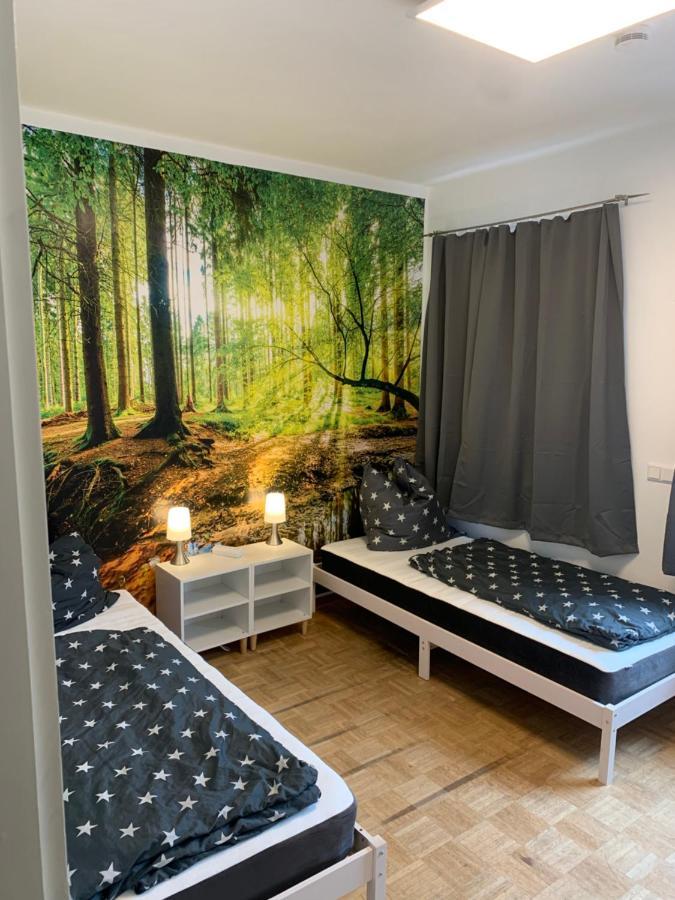 Mainpark Apartment 4 Schlafzimmer Bis Zu 10 Personen Direkt Ueber Aschaffapartment Bei Aschaffenburg Mainaschaff エクステリア 写真
