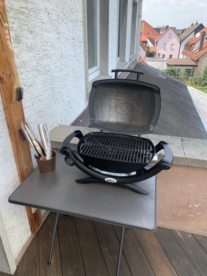Mainpark Apartment 4 Schlafzimmer Bis Zu 10 Personen Direkt Ueber Aschaffapartment Bei Aschaffenburg Mainaschaff エクステリア 写真